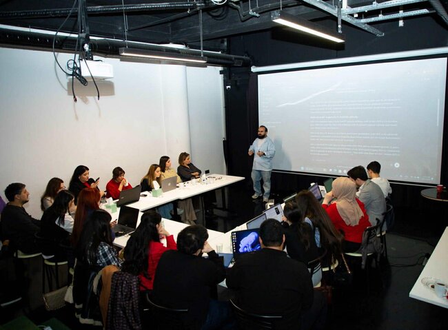 Azərsun Holdinq" jurnalistlər üçün süni intellekt mövzusunda təlim təşkil edib