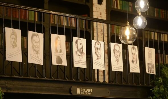 "Məhşər divanı: Yalanın 17 anı": Fəlsəfə doktoru sənədli romanının təqdimatını keçirdi - FOTO