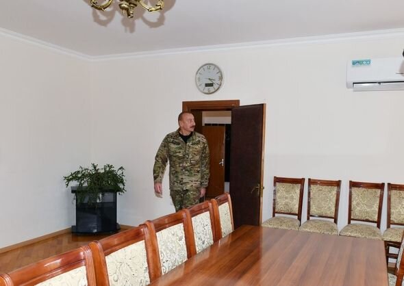 İlham Əliyev Xocalı şəhərində və Əsgəran qəsəbəsində Dövlət Bayrağını ucaldıb - YENİLƏNİB + FOTO/VİDEO