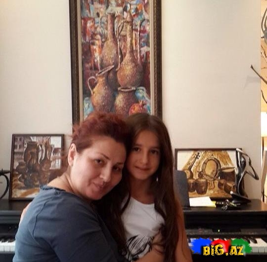 Məlahət Abbasova qızı ilə eyni səhnədə - FOTO