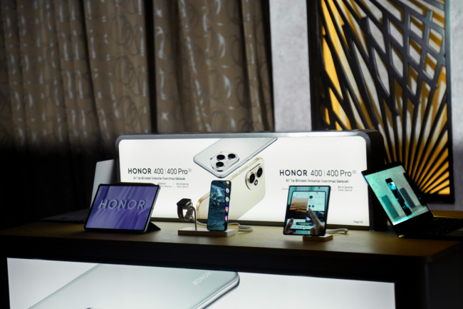 HONOR brendinin 5 illiyi və inkişaf strategiyası təqdim olundu