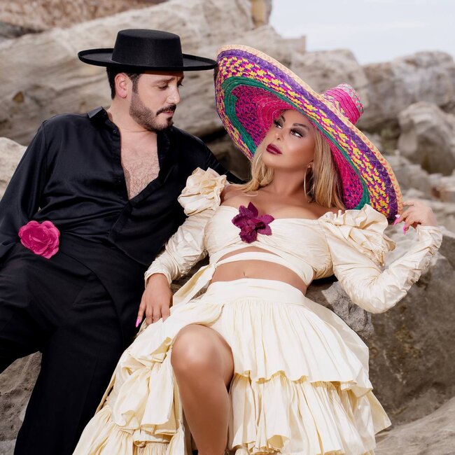 Dəniz kənarında Aygünün ardınca qaçıb "Dayan" dedi - FOTOLAR