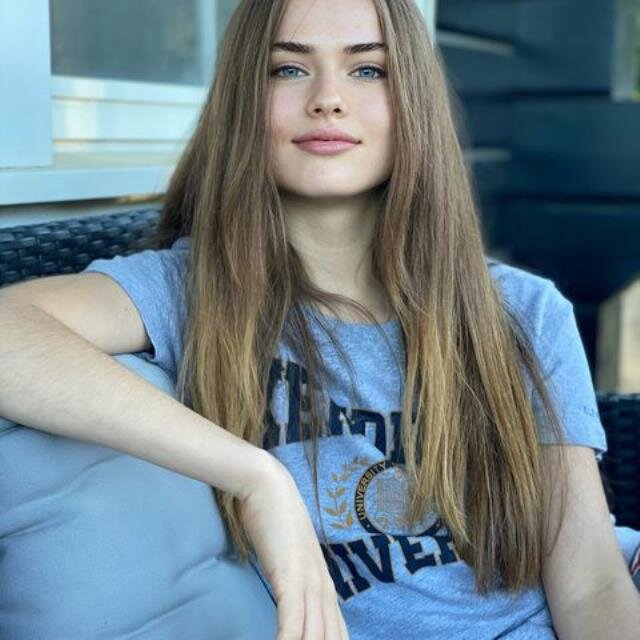 Dünyanın ən gözəl qızının Yeni il paylaşımı - FOTO