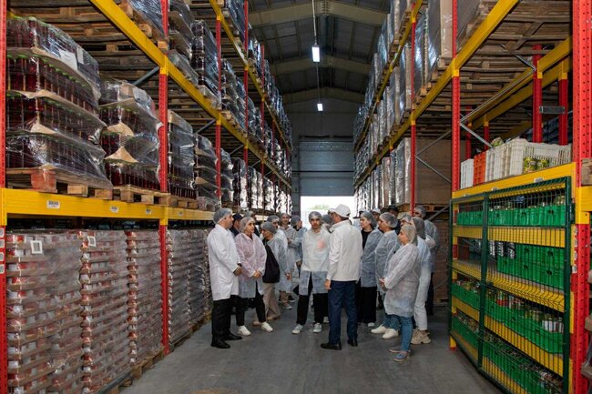 Jurnalistlər "Coolmix", "Qaf" markalarının istehsal prosesi ilə tanış olublar