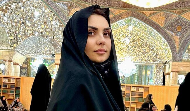 Şəbnəm bacı bildiyi iranlı fanatını belə TƏBRİK ETDİ - FOTO-VİDEO