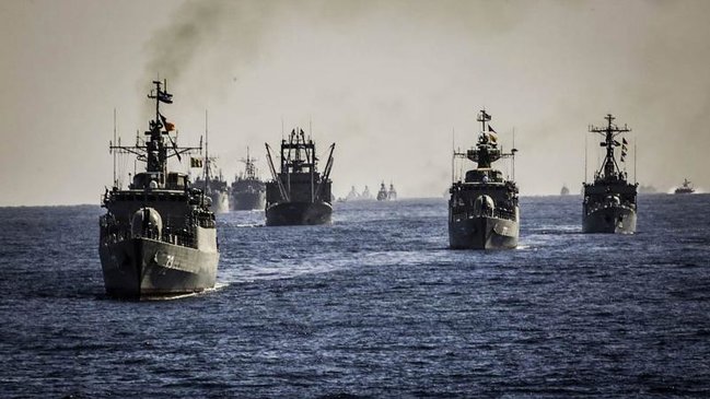 İran donanmanı ayağa qaldırdı: DƏNİZ DÖYÜŞÜ QAPIDA