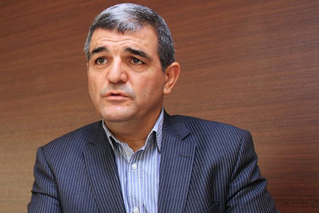 Deputatdan Xəzər sahilində villaları olanlara ilginc çağırış