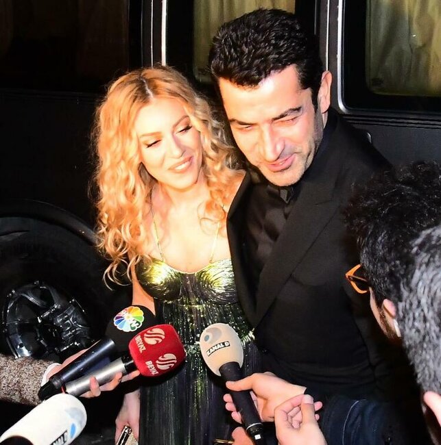 Sinem Kobal geyimi ilə diqqət mərkəzində - FOTO