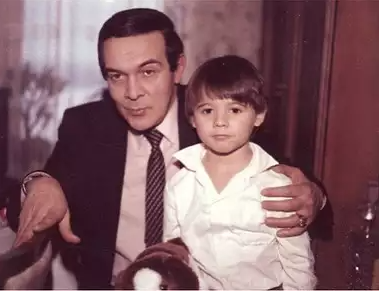 Emin Müslüm Maqomayevlə olan fotolarını paylaşdı