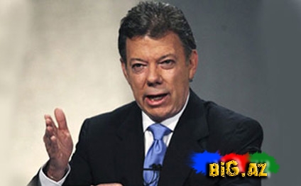 Kolumbiya prezidenti biabır oldu (VİDEO)