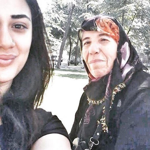 Azərbaycanlı aktrisaya itki üz verib - FOTO