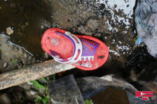 Azərbaycanda FACİƏ: İki azyaşlı yanaraq öldü - YENİLƏNİB+FOTOLAR