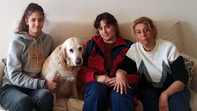 Ana və 3 qızını dağıntılar altında qalmaqdan xilas etdi - FOTO