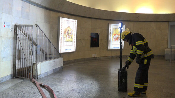 Metroda təlim: Şərti yanğın söndürüldü, "zərərçəkmişlər" təxliyə olundular - FOTO/VİDEO