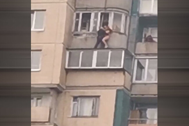 İntihara cəhd edən çılpaq qız XİLAS OLUNDU