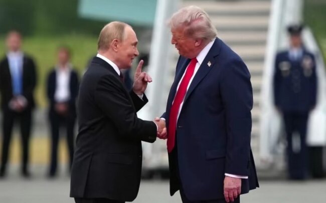 KİV: Tramp deyib ki, Putin bütün Donbasa nəzarəti ələ keçirmək istəyir