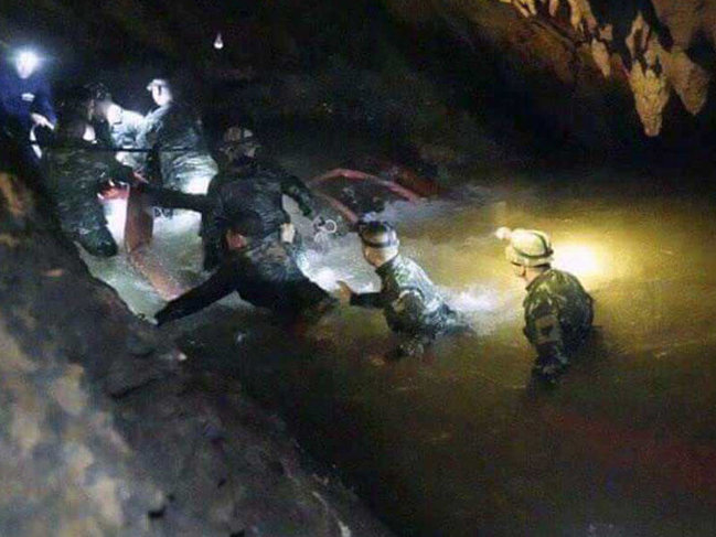 İtmiş komanda tapıldı: mağaranı su basıb - VİDEO - FOTO