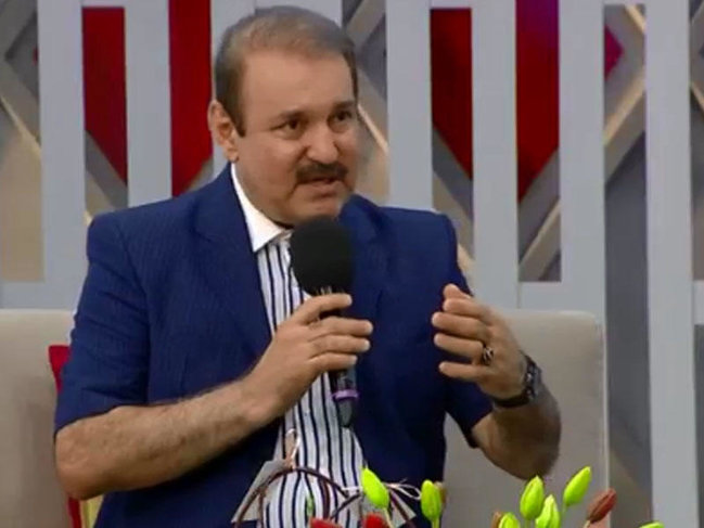 "Qulağının dibindən şapalağı qoyacam" - Nömrəsini deyib görüşə çağırdı - VİDEO