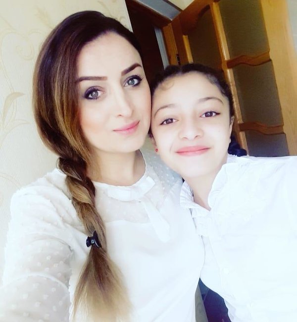 Azərbaycanlı teleaparıcı ad günündə kövrəldi: "O boşluğu hələ də heç kim doldura bilmir" - FOTO