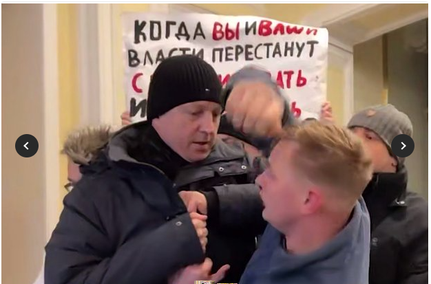 Polşa səfirinə Sankt-Peterburqda hücum edildi