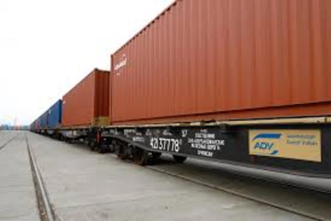 Azərbaycanda ötən il beynəlxalq dəmiryolu nəqliyyatı ilə 3 milyard dollarlıq yük daşınıb