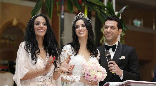 Murat Yıldırım model sevgilisi ilə evləndi - FOTOLAR