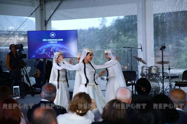Zəfər Qurultayı ilə bağlı konsert proqramı keçirilir - FOTOLAR