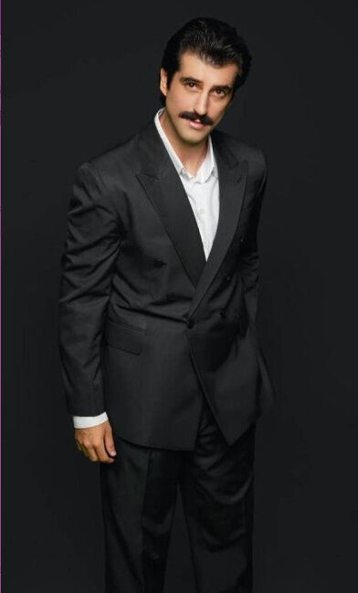 Mahsun Kırmızıgül Dəfnəni 90-cı illərə qaytardı - FOTO-VİDEO