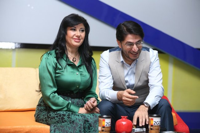 "Məni varlığı ilə xoşbəxt edən ömür-gün yoldaşım ..." - Aparıcı İlqara xanımından SEVGİ ETİRAFI