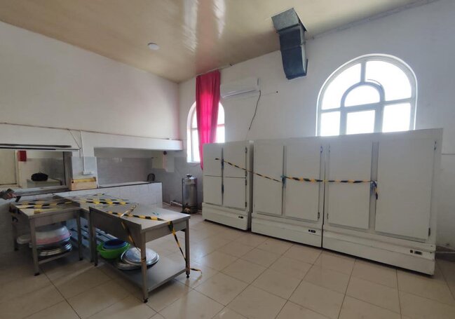 Bu da məşhur restoranın mətbəxi... - Kütləvi zəhərlənmə buna görə olub