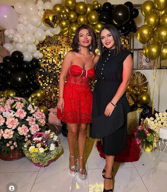 Vaxtilə sevgili olduqları deyilən Şəhriyar Afaqı belə TƏBRİK ETDİ - Ad günündən FOTOLAR