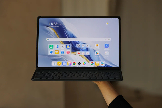 HONOR Azərbaycanda bazar payını və tanınma səviyyəsini artırmağa davam edir