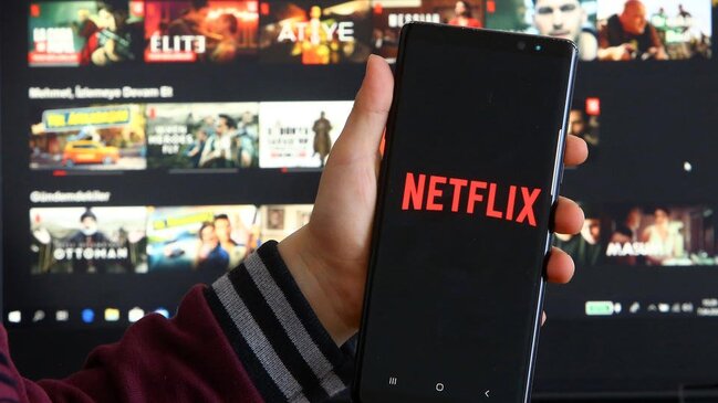 Erotik film "Netflix"də ən çox izlənilən oldu