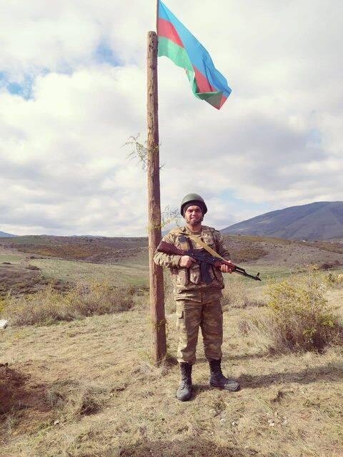 Bütövlük və azadlıq uğrunda döyüşən igid neftçilər