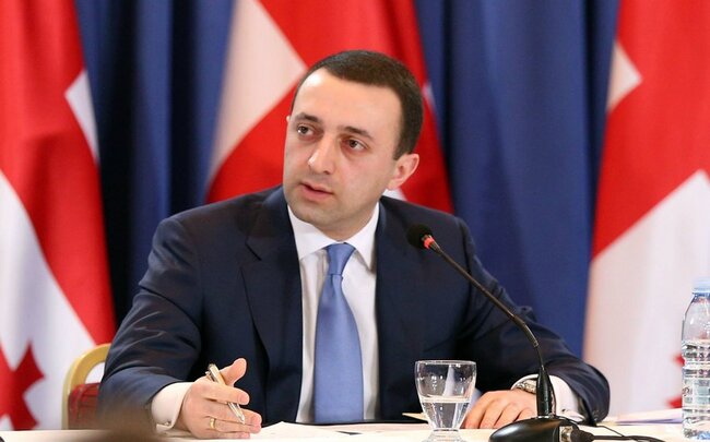 Qaribaşvili: "Ukrayna və Moldova namizəd statusunu həvəsləndirici hədiyyə kimi alıb"