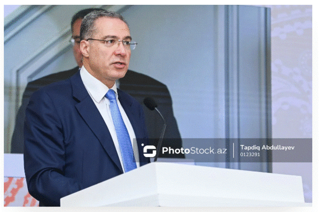 Şahmar Mövsümov: "Kənd təsərrüfatının davamlı inkişafı üçün zəruri baza formalaşdırılıb"