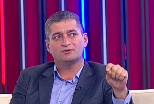 "Şagirdin çantasının ağırlığı onun çəkisinin 15 faizindən çox olmamalıdır" - Elşən Qafarov