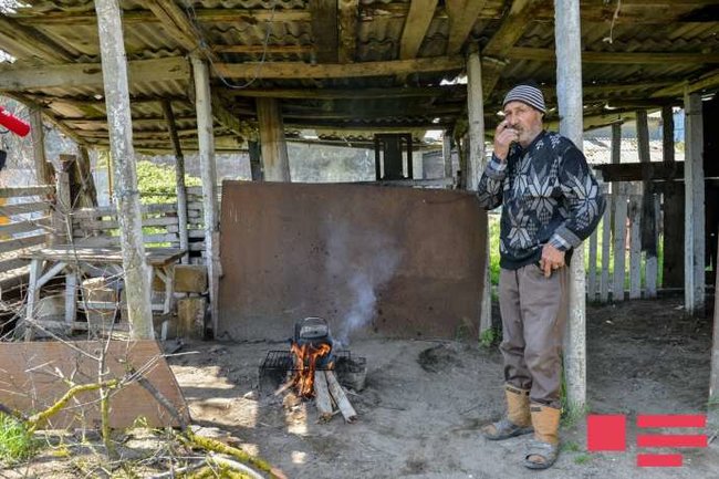 Xəzərdə adada tək yaşayan azərbaycanlı Vitali ilə müsahibə - FOTOLAR