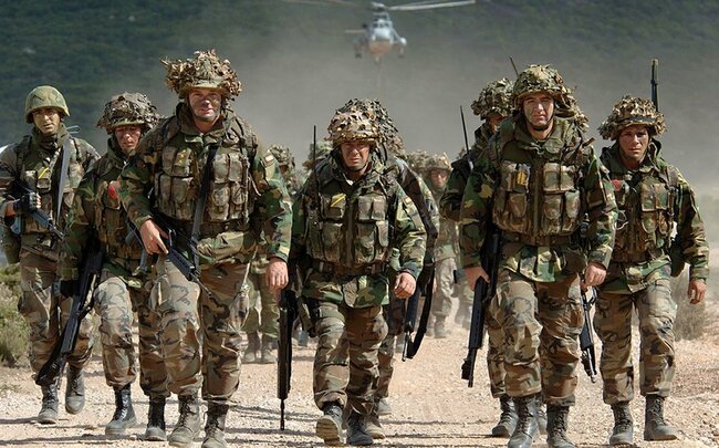 KİV: NATO Rusiya ilə sərhədə 300 minlik ordu yerləşdirməyi planlaşdırır