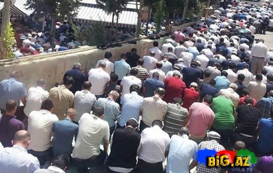 Bakıda azan vaxtı rep