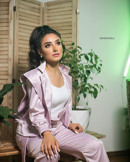 Zəminə Rəhimova: "Səs imkanlarımı, ondan istifadəni hələ də öyrənirəm" - MÜSAHİBƏ/FOTO