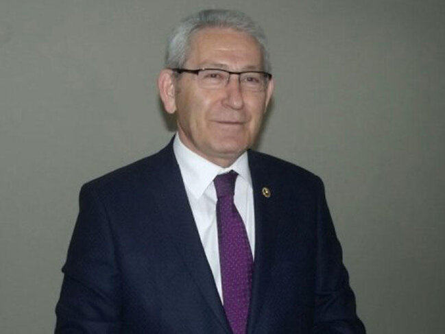 Antalyaya istirahÉtÉ gedÉn deputat Ã¶ldÃ¼ - BeyninÉ qan sÄ±zÄ±b - FOTO