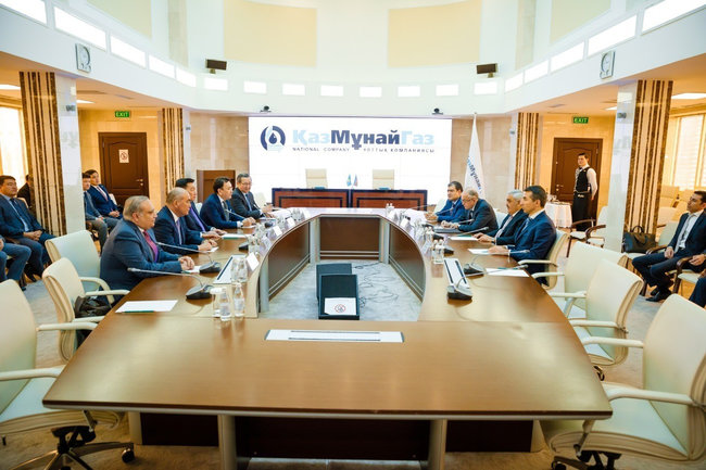 Astanada SOCAR və "KazMunayQaz" arasında memorandum imzalanıb