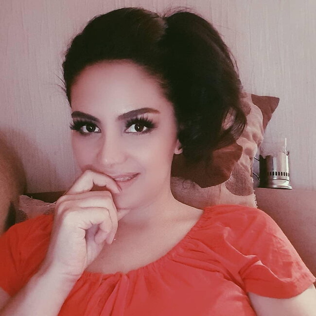Boşanan Sevda uşaqlarını yatırdıqdan sonra GECƏ BU FOTOLARI ÇƏKDİ