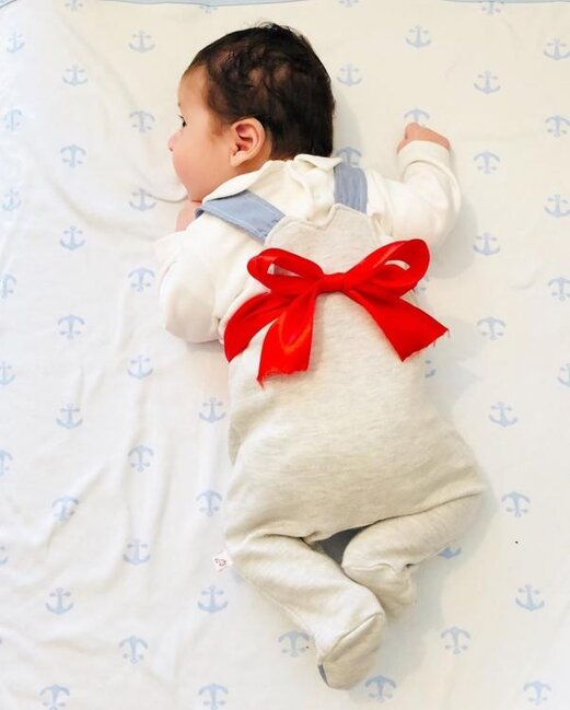 Tunar oğluna hədiyyə bantı vurdu - "Ən dəyərli doğum günü hədiyyəsi" - FOTO