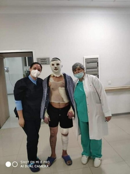 Bu qazimiz yanan TANKI SÜRƏRƏK GERİ GƏTİRİB- FOTO