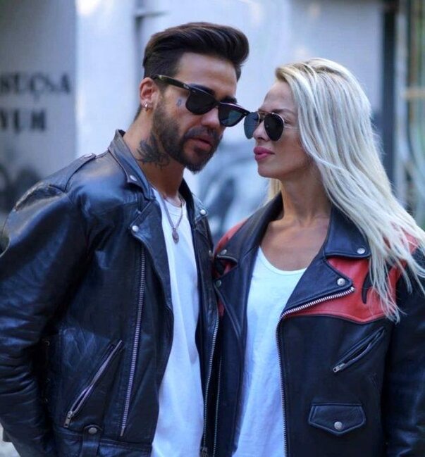 Üzünə saqqal əkdirən Neslihan sevgilisi ilə görüntüləndi - FOTOLAR