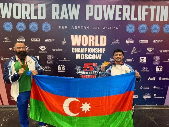 Azərbaycanlı idmançı Moskvada dünya rekordu qırıb çempion oldu - FOTO