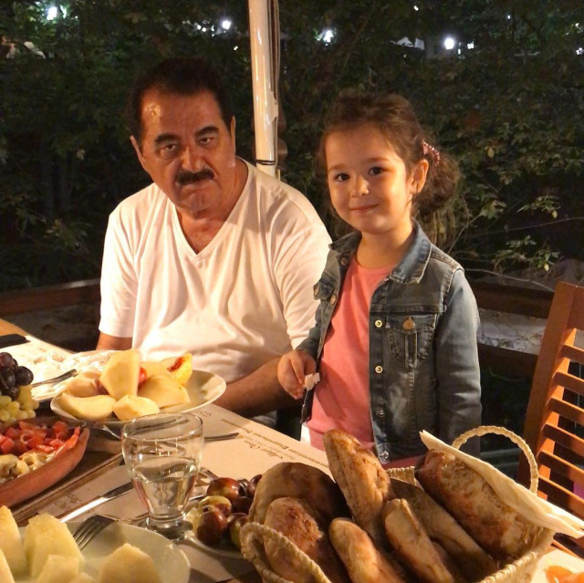 Bu da İbrahim Tatlısəsin 11 yaşlı qızı - FOTOLAR