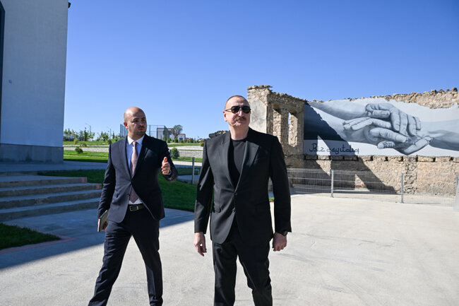 Prezident Cəbrayıldadır - Fotolar